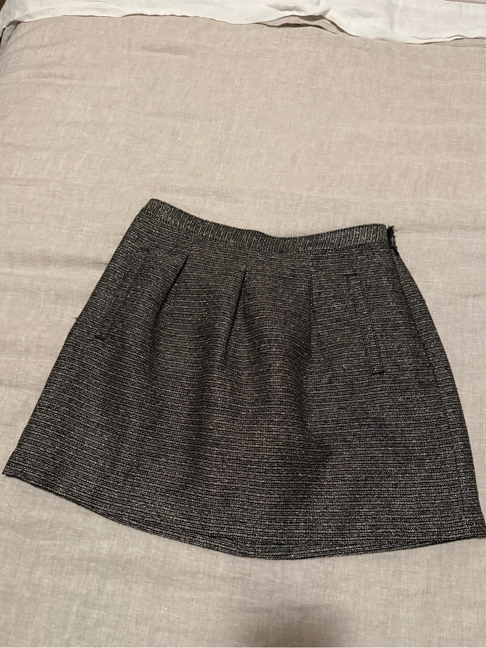 Textured Mini Skirt in Charcoal Gold